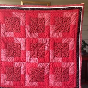 NWT Hand Crafted “Scotty Lovers” Red White and Black Elegant Lap Quilt